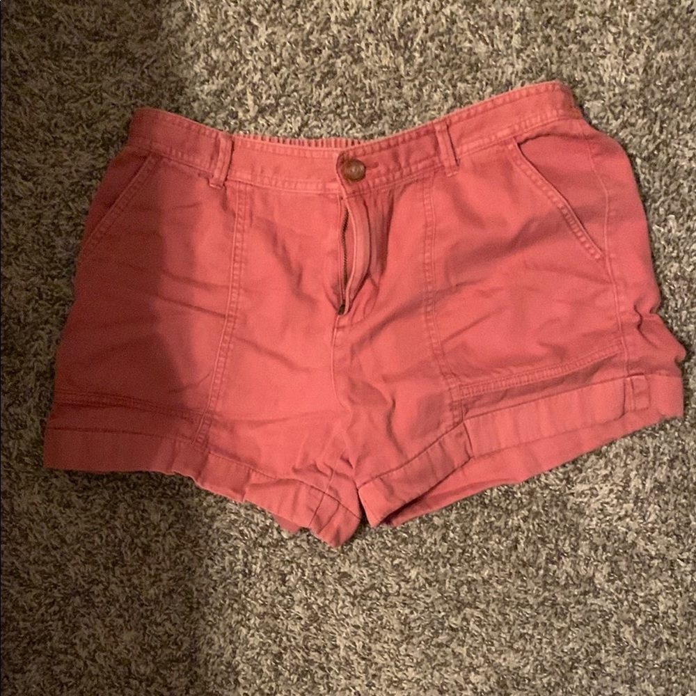 Old Navy Women's Pink Cargo Shorts